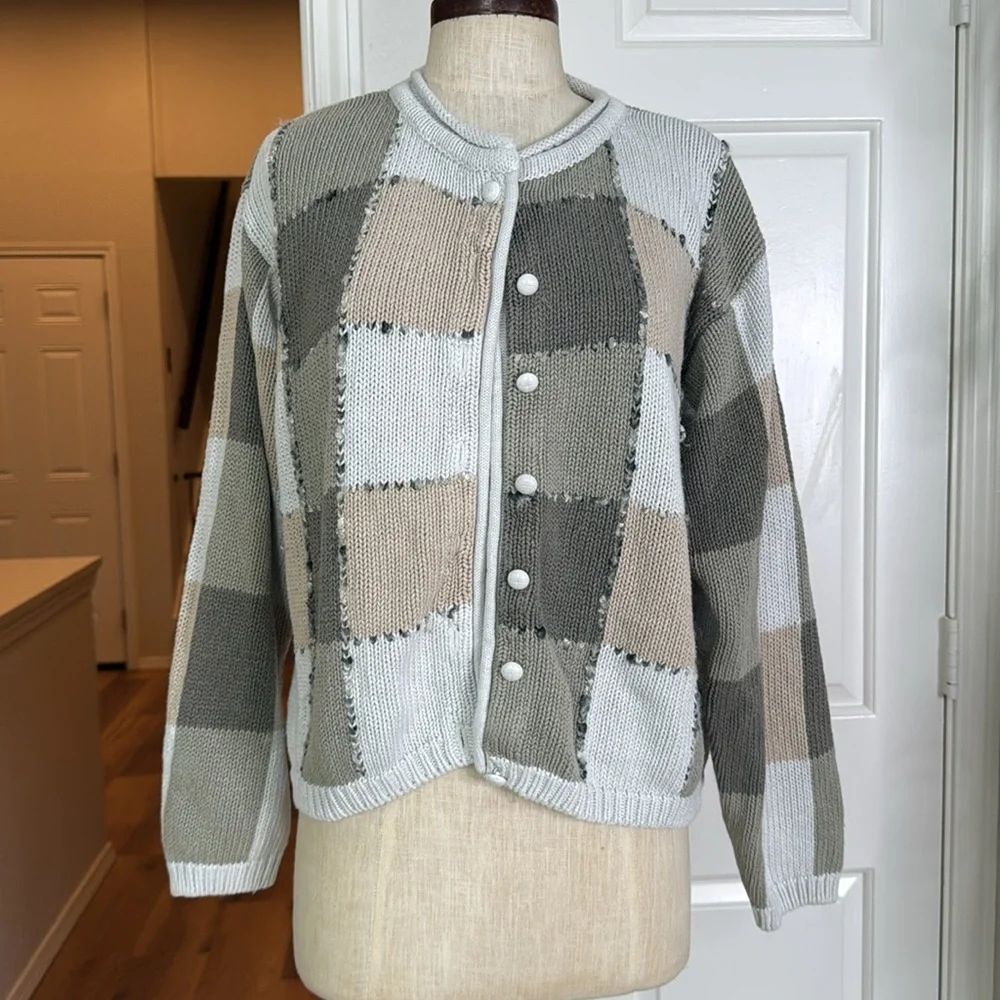 Vintage large plaid knit cardigan